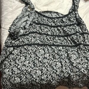 Maurice’s tank top